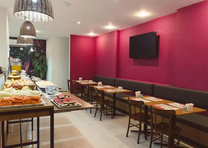 Clh Suites Domingos Ferreira